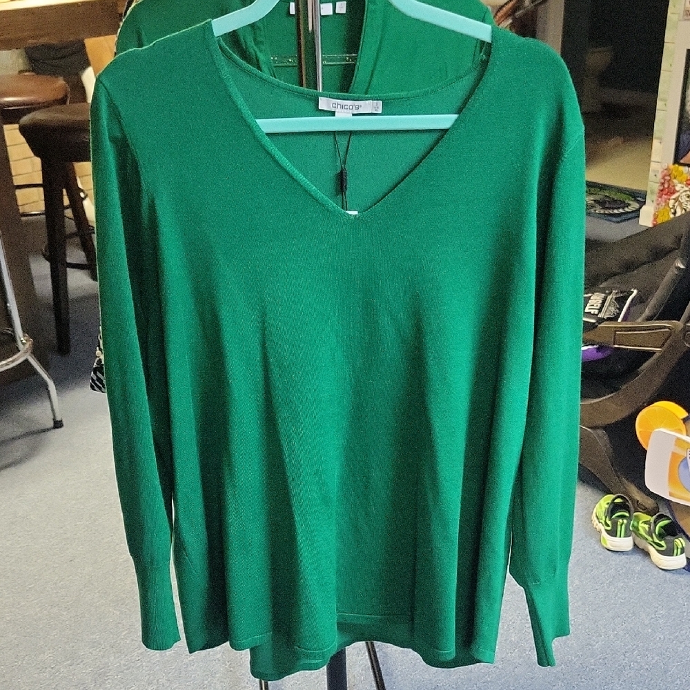 Chico's Emerald Green Top